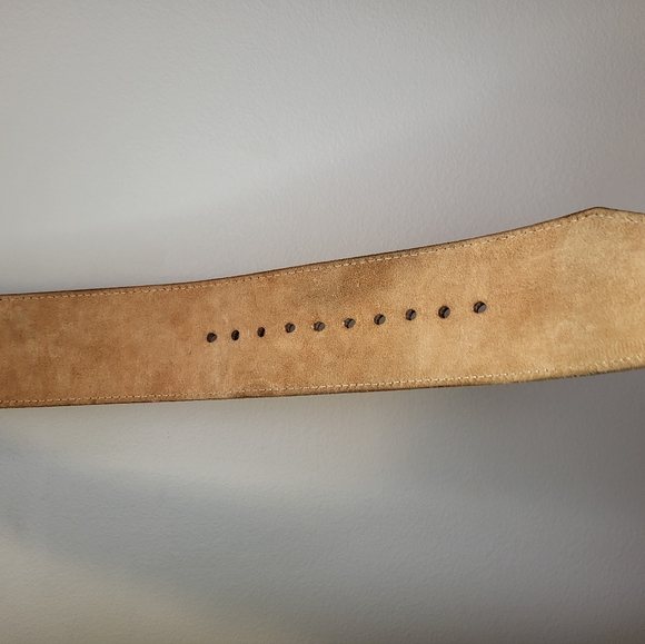 Stoic 4" Leather Powerlifting/Weight Lifting Belt size 33-42 - Picture 5 of 7